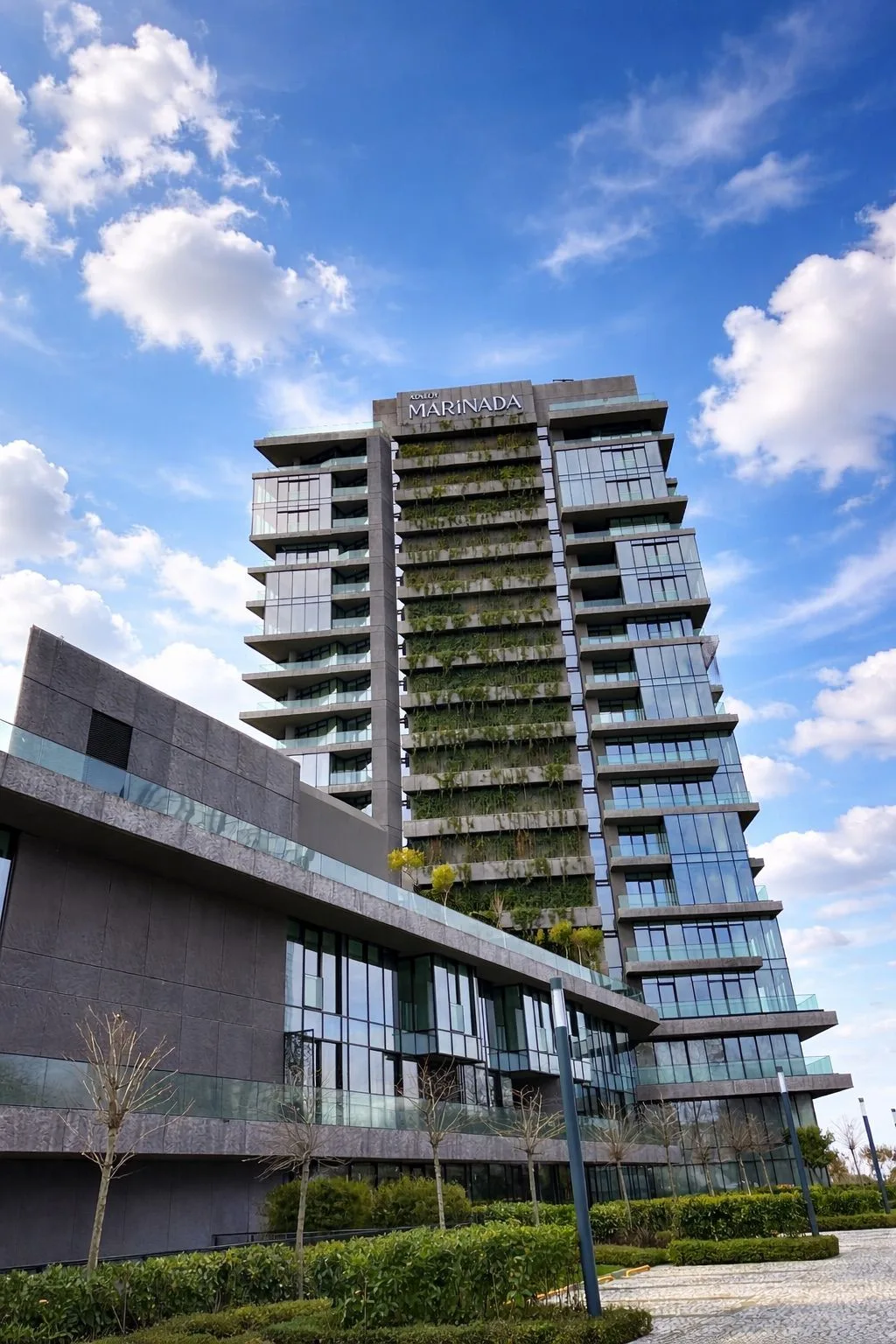 Ataköy Marina'da Full Deniz Manzaralı 2+1 Daire