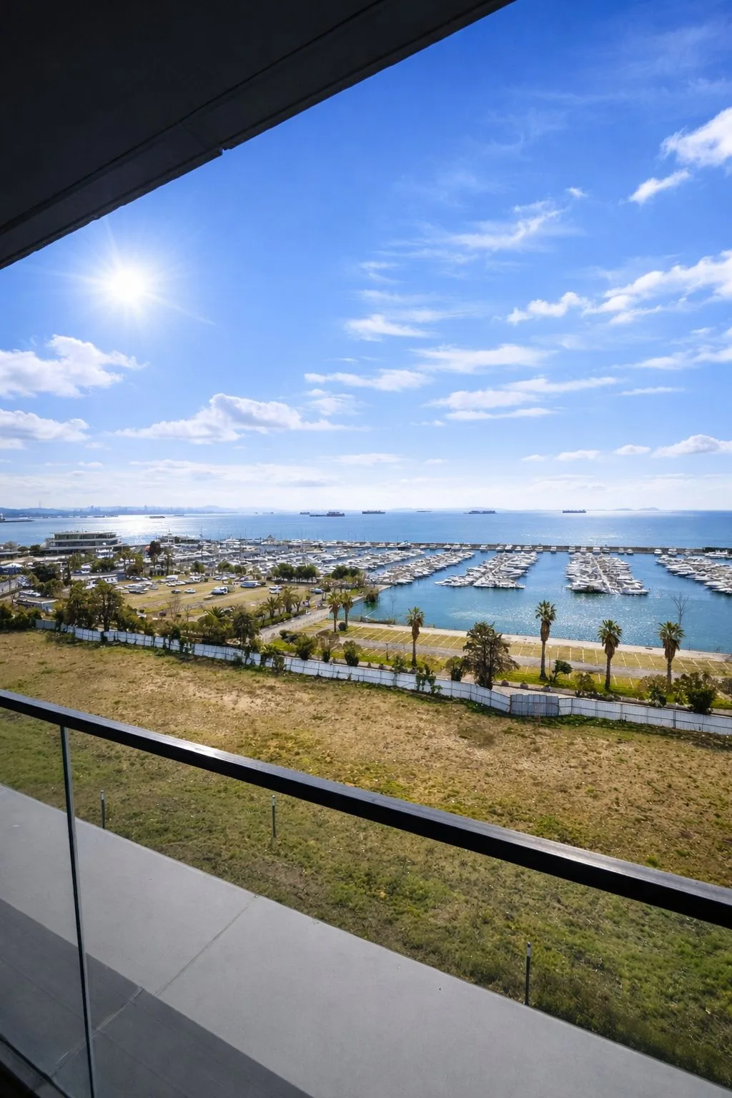 Ataköy Marina'da Full Deniz Manzaralı 2+1 Daire