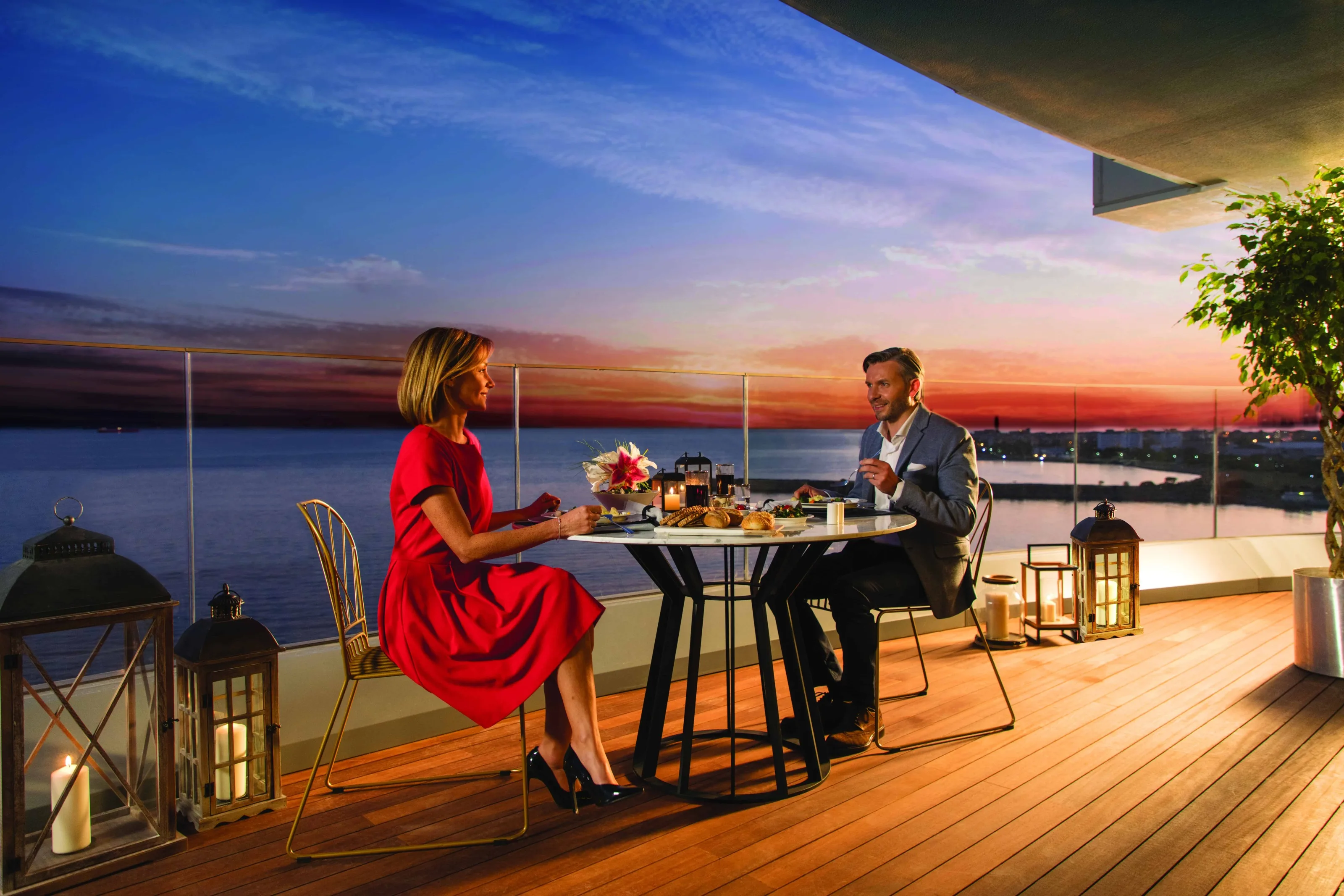 Ataköy İstanbul’da Satılık Daireler Denize Sıfır Özel Sahil Şeridi ve Marina Yakını Lüks Proje