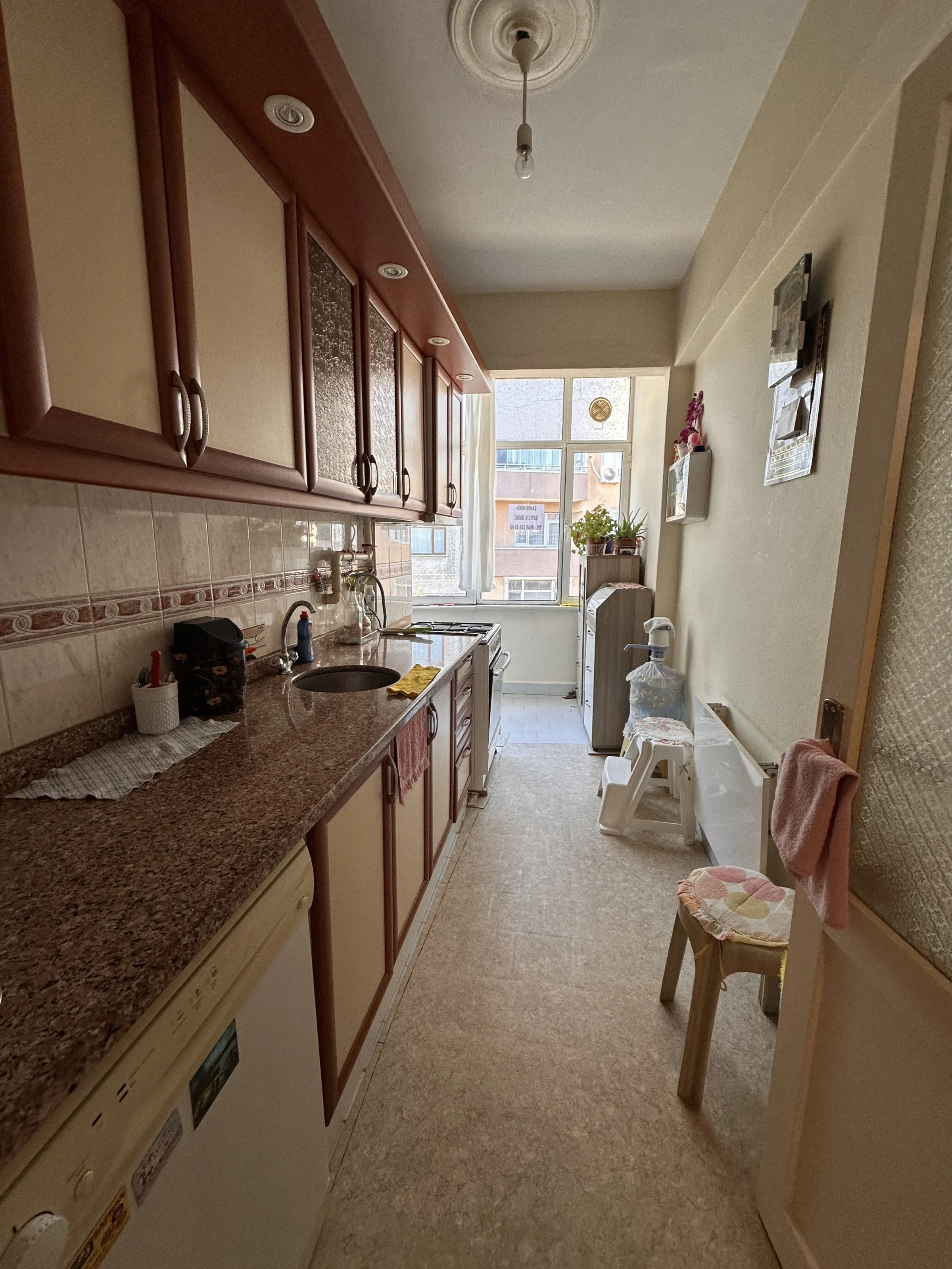 FOA'dan Hürriyet Mh. Cadde Üzeri 2+1 95 m² Satılık Fırsat Daire.