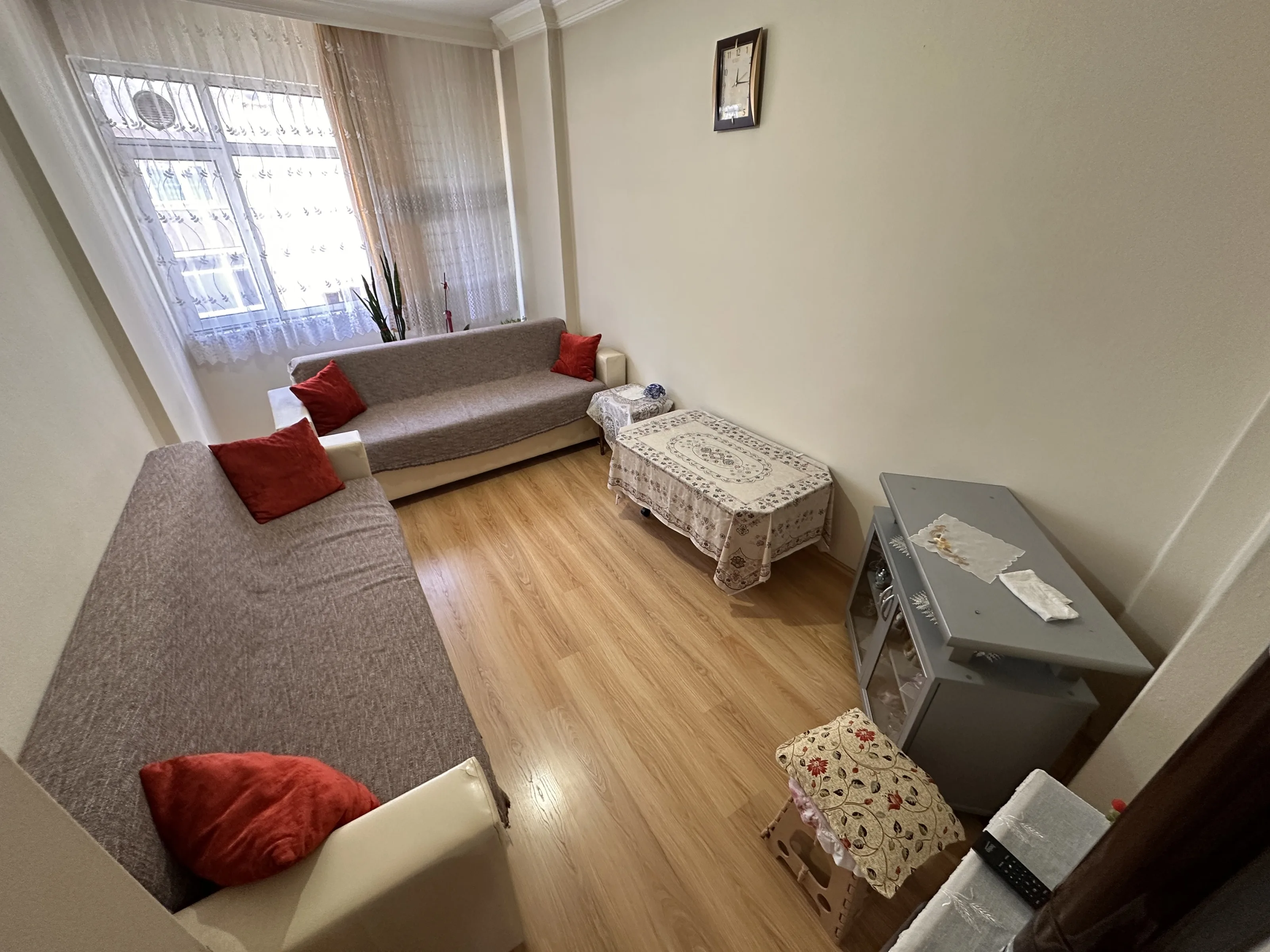 FOA'dan Hürriyet Mh. Cadde Üzeri 2+1 95 m² Satılık Fırsat Daire.